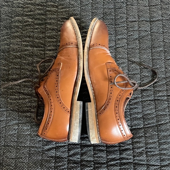 Stacy Adams Kids Brown Dress Shoes - Picture 7 of 11